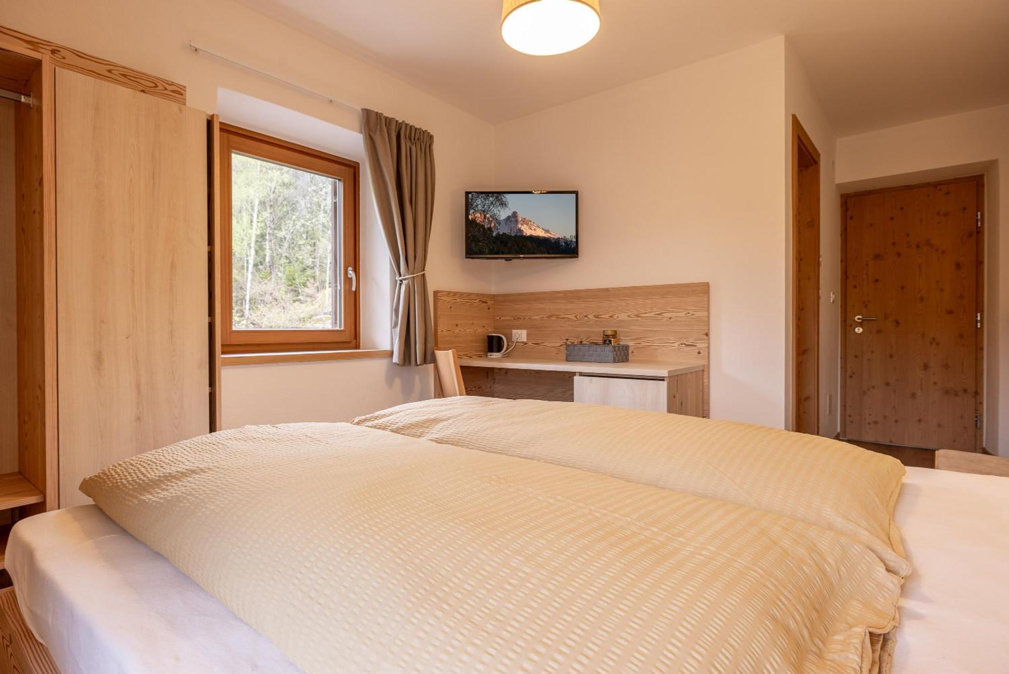 Hotel San Pietro Dolomiti Small Budget Ortisei