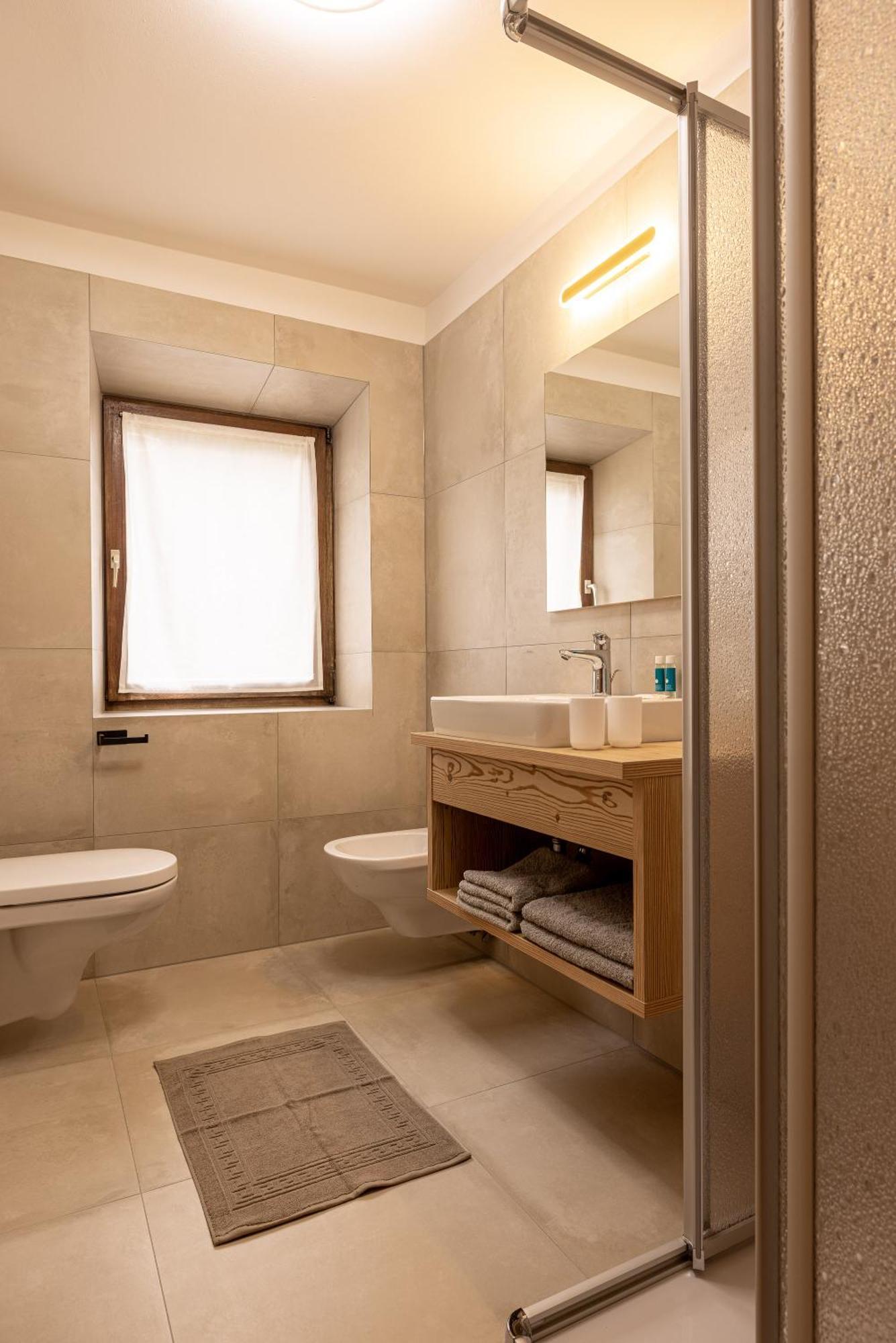 San Pietro Dolomiti Small Budget Hotel *
