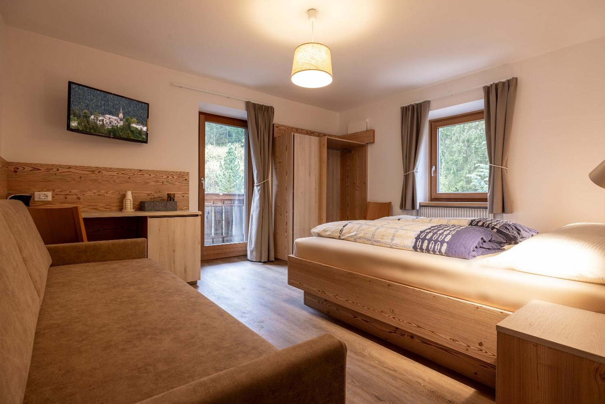 San Pietro Dolomiti Small Budget Hotel Ortisei